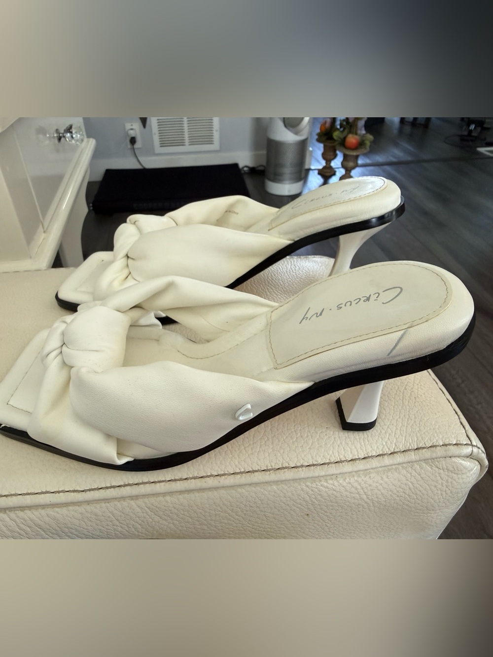 Circus by Sam Edelman Cream Knotted Leather Mules